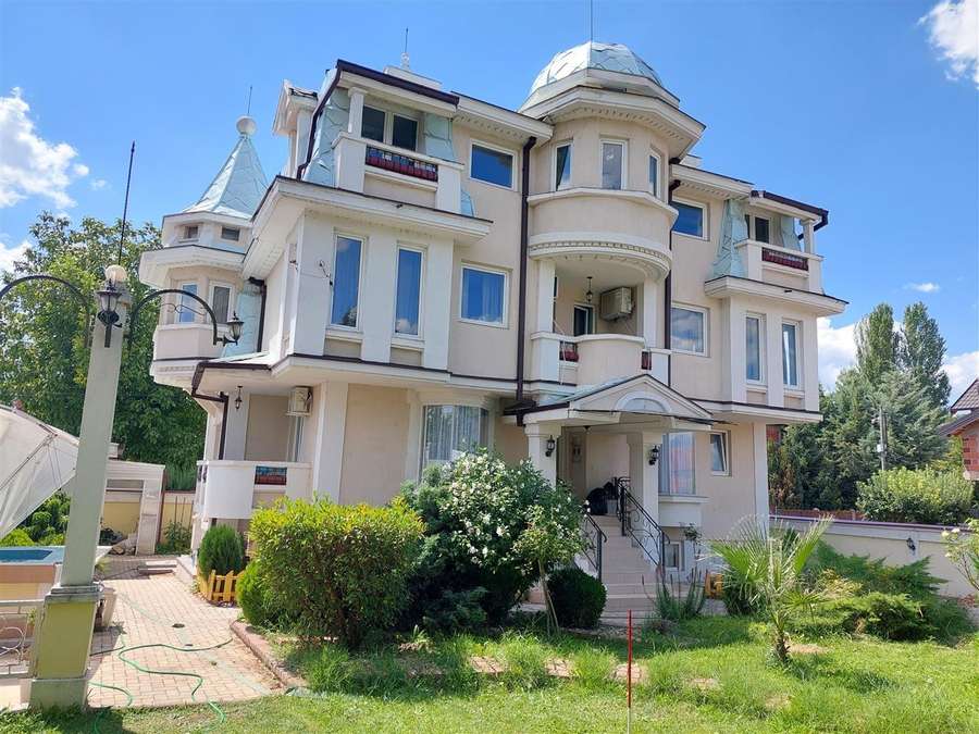 Се продава куќа во Бардовци - 1