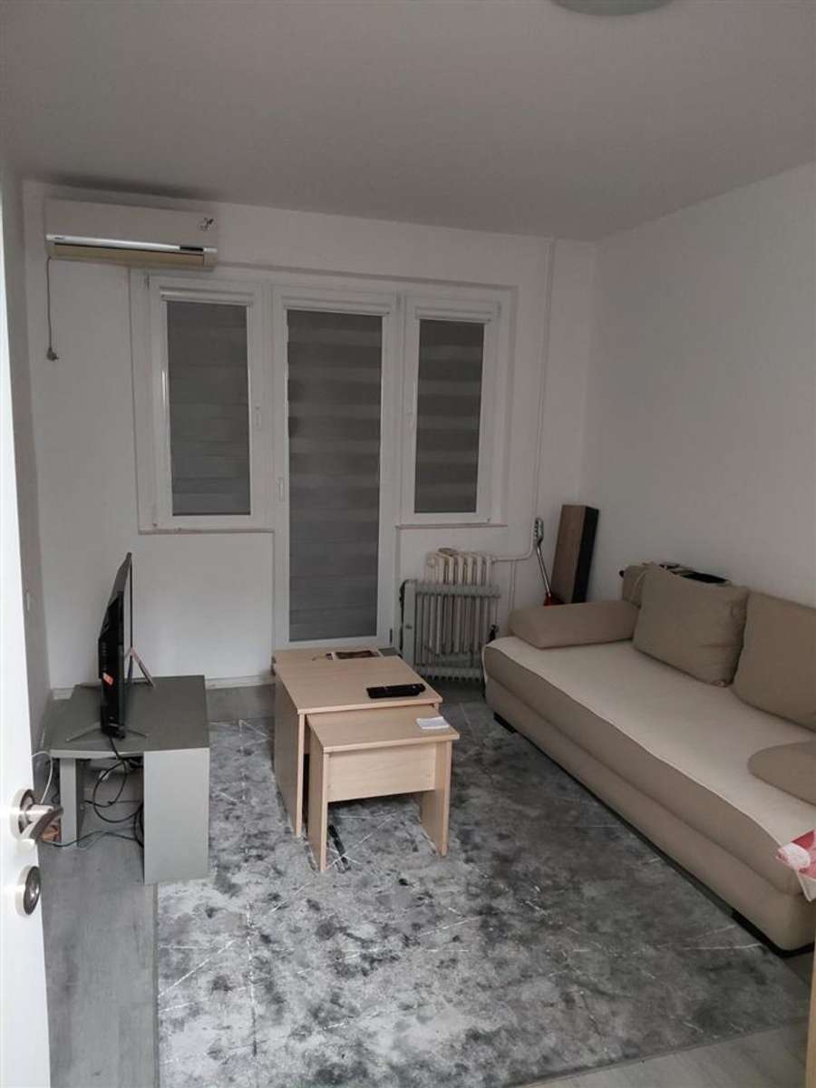 Се изнајмува наместен двособен стан во Карпош 3 - 1