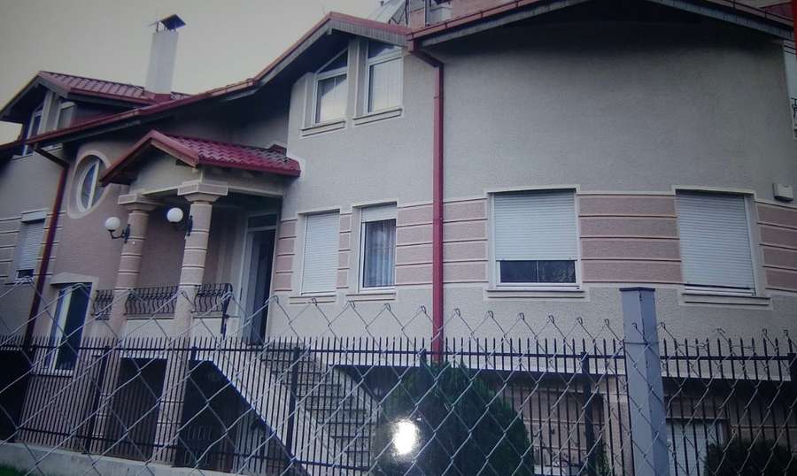 Се продава преубава куќа во Кисела Вода, Рампа - 1