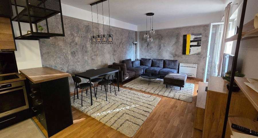 Убаво наместен трособен стан во Тафталиџе 2 - 1