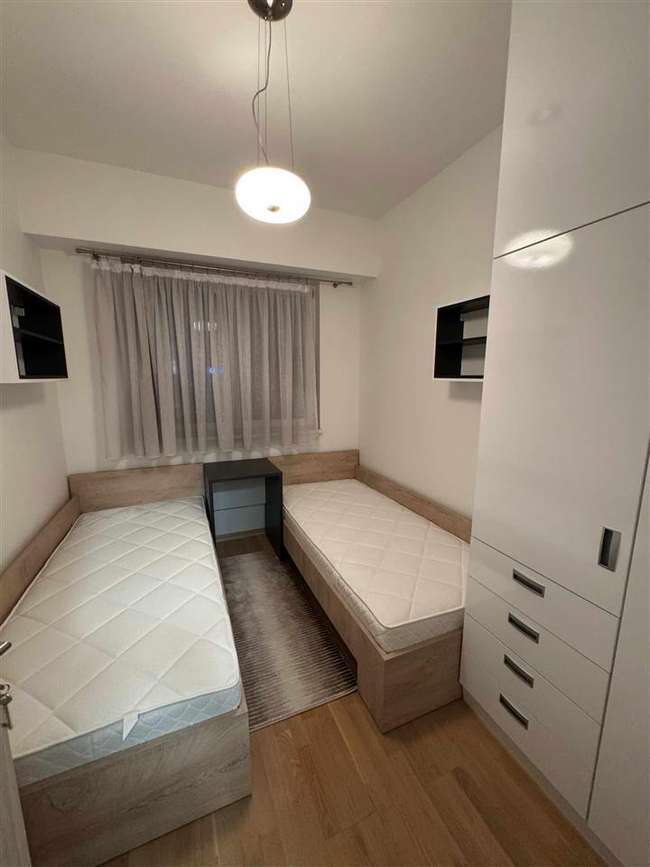 Трособен стан во Аеродром, Мичурин ( 2 паркинга ) - 3