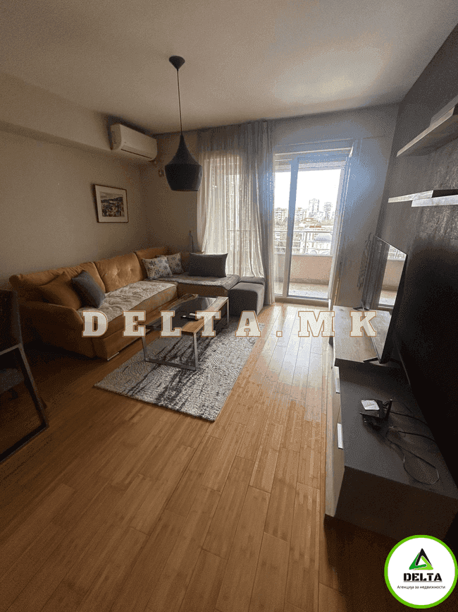 Се продава трособен стан во Аеродром, кај Поликлиника - slika 2