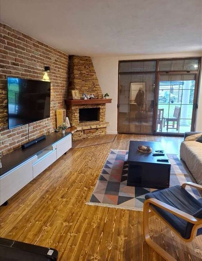 Се изнајмува самостојна куќа во Злокуќани - slika 2