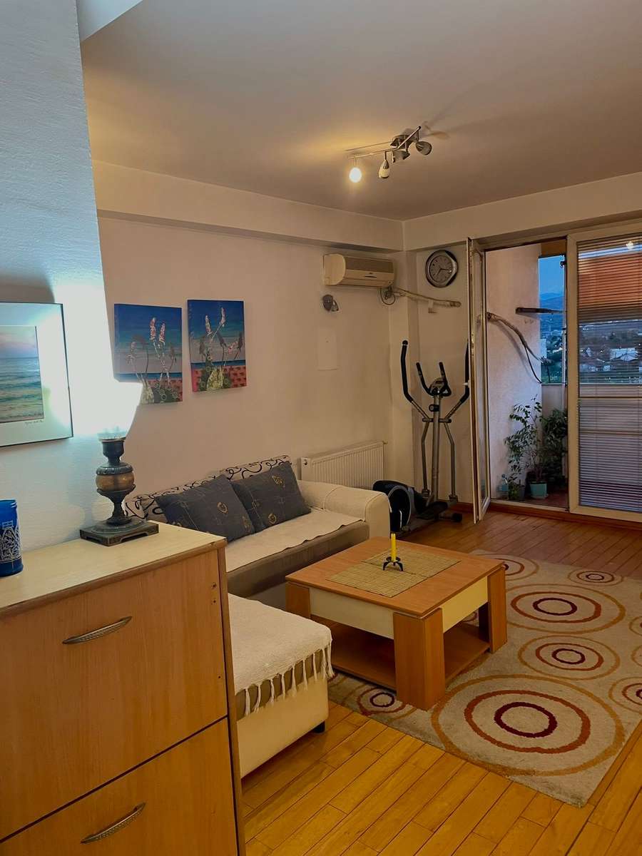 Се изнајмува 2-собен стан во Ново Лисиче, со сметки - 1