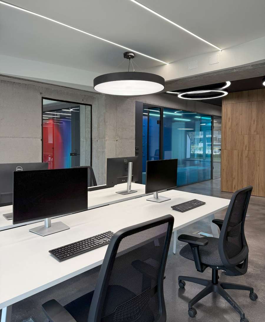 Наместен канцелариски простор во East Gate Living - 1