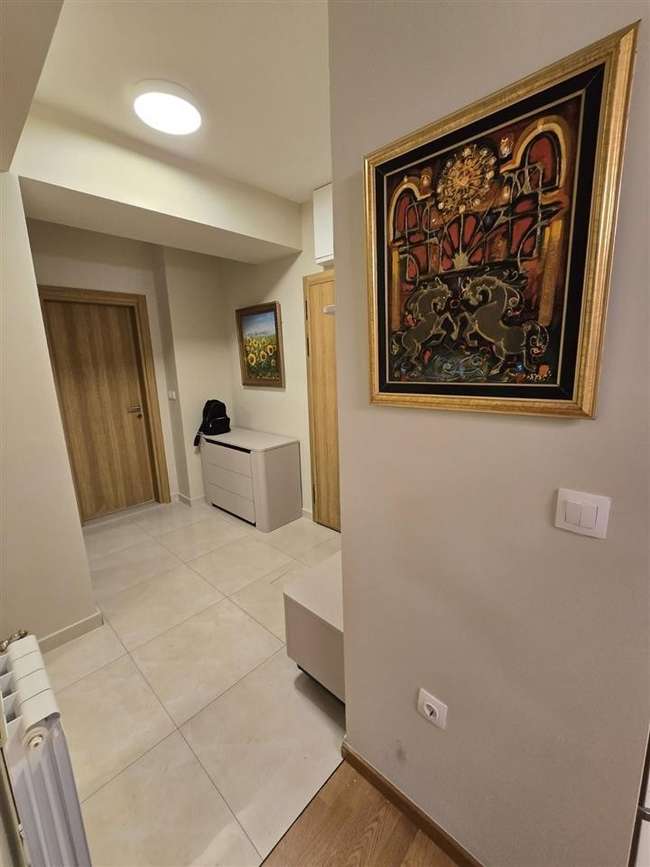 Се издава наместен трособен стан во Тафталиџе 1, Настел - slika 2