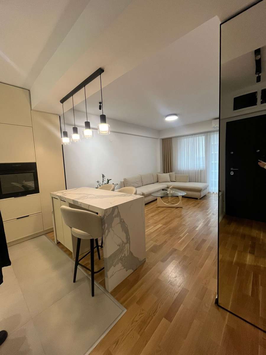 Се издава нов наместен 2-собен стан во East Gate Living - 1