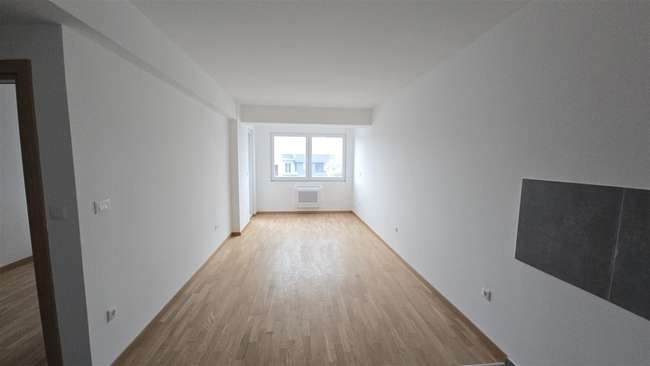 Се издава 2-собен стан во Аеродром, Мерцедес - slika 2