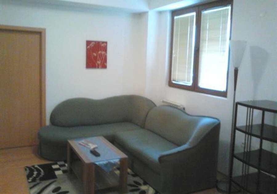 Двособен стан во Центар, кај Универзална - 1