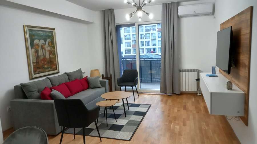 Се изнајмува 2-собен стан во Тафталиџе 1 - 1