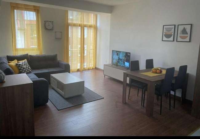 Се издава убаво наместен 2-собен стан во Центар, Универзална - slika 2