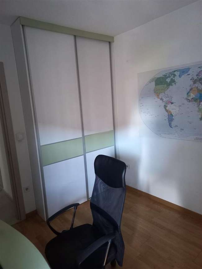 Се продава трособен стан во Аеродром, Тобако - slika 2