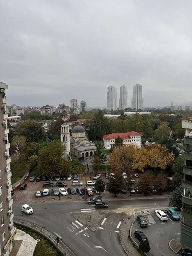 SE IZDAVA NAMESTEN TROSOBEN STAN VO AERODROM-POLIKLINIKA - slika 2