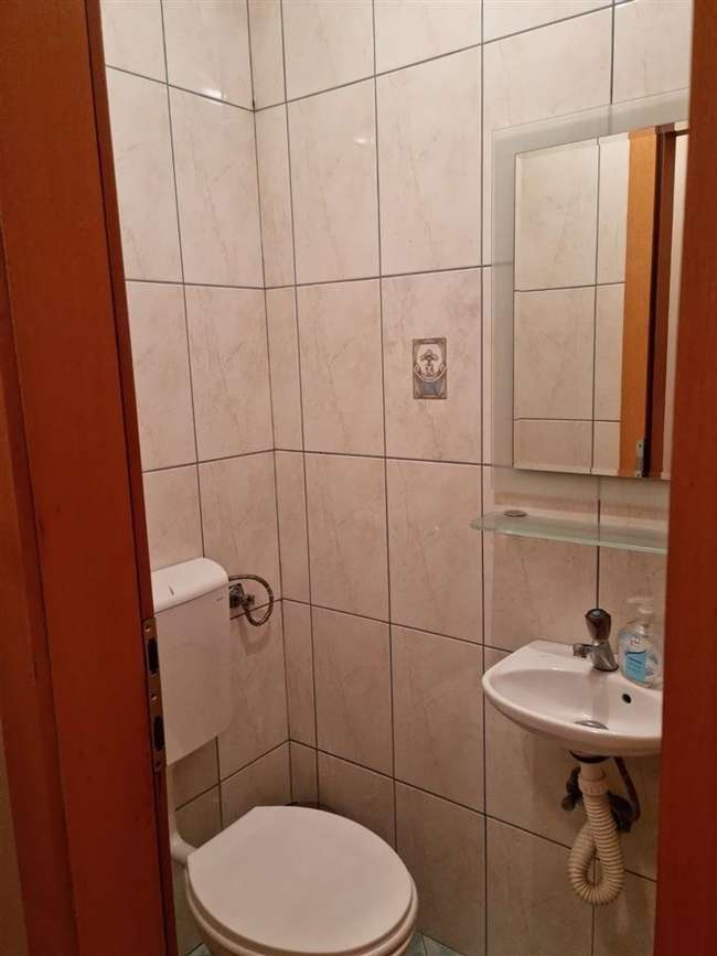 Се изнајмува четворособен стан во Аеродром, Острово - 3