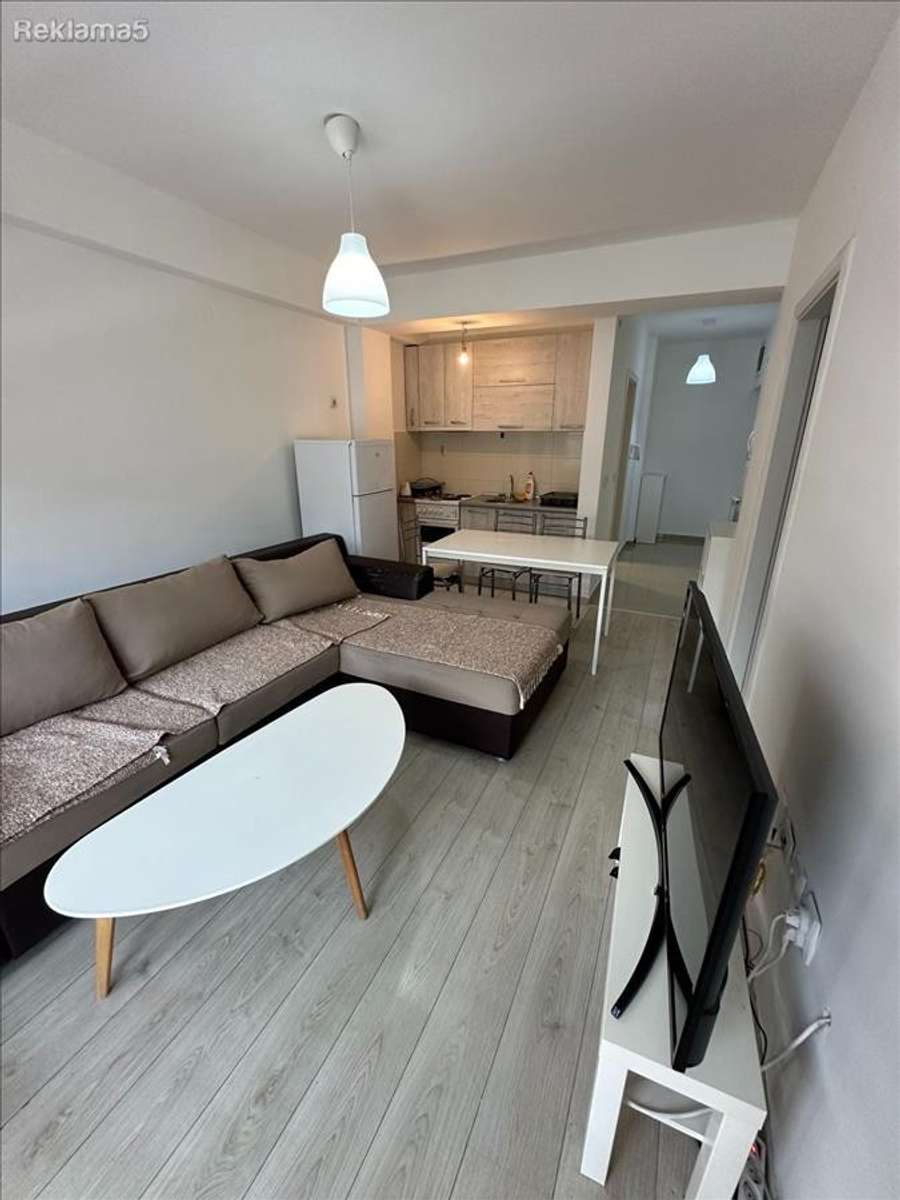 Се издава наместен 2-собен стан во Кисела Вода, Пелагонија - 1