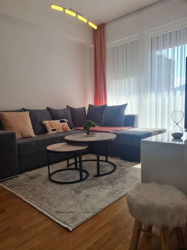 Невселуван двособен стан во Аеродром, Тутунски - slika 2