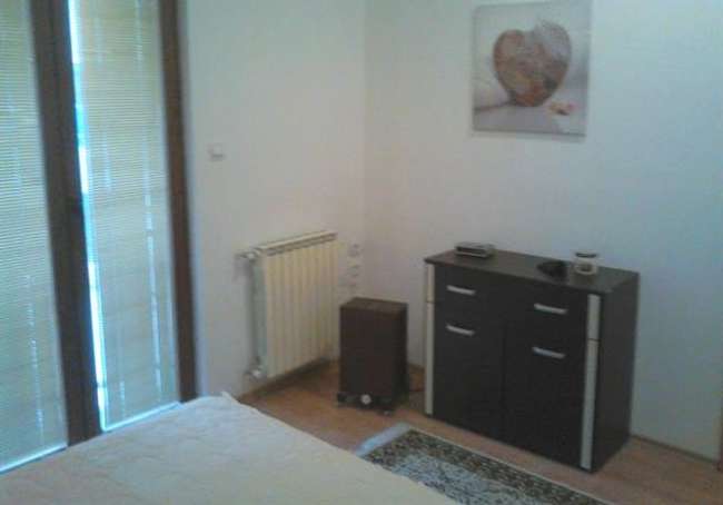 Двособен стан во Центар, кај Универзална - 3